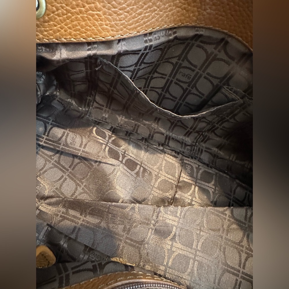 Rafē New York Cognac Leather Shoulder Bag w/Gold Hardware Dust Bag Included EUC - Picture 8 of 12